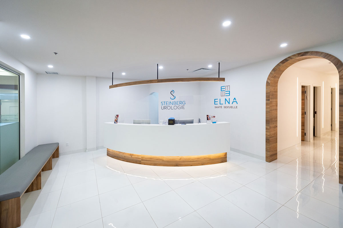 Inside look at ELNA Clinic in Montreal after the office renovation by our general contractor and interior designers.